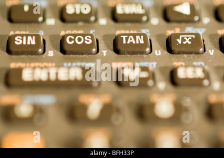 Gros plan d'une calculatrice scientifique Hewlett Packard clavier. Banque D'Images