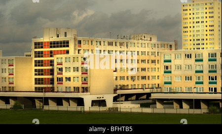 Avis d'une section de Broadwater Farm Estate en conseil le plus important du nord de Londres Tottenham Banque D'Images