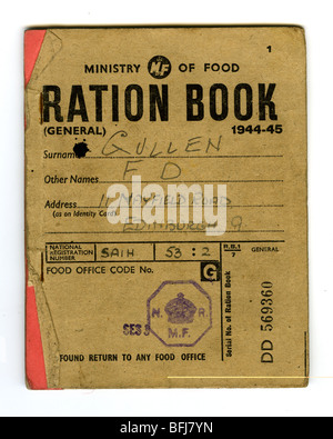 RATION BRITANNIQUE 1944-1945 livre publié par le ministère de l'alimentation Banque D'Images