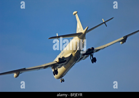 HS Nimrod MR2 sur un circuit d'entraînement de vol de M. RAF Kinloss l'Escadre de la flotte Nimrod 5537 SCO Banque D'Images