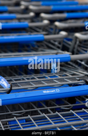 Un emplacement de vente au détail Wal-Mart dans la banlieue de Beijing. Banque D'Images