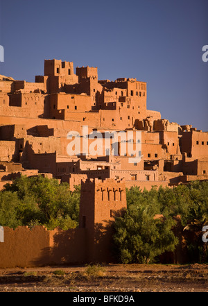 La province de OUARZAZATE, MAROC - Ksar à Ait Benhaddou. Cette place forte mudbrick kasbah est un UNESCO World Heritage Site. Banque D'Images
