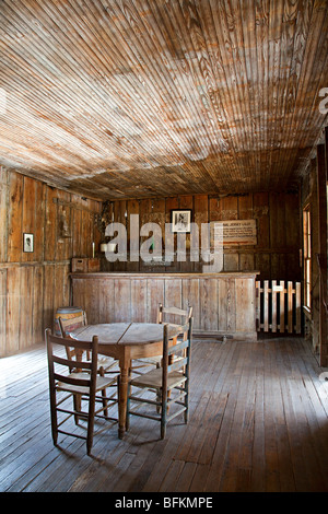 L'intérieur du juge Roy Bean's saloon Jersey Lilly Langtry, Texas USA Banque D'Images