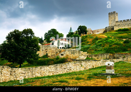 Les murs et les tours de la forteresse de Kalemegdan à Belgrade, Serbie Banque D'Images