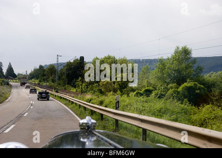 Lagonda Rapier voitures sur la tournée européenne 2009, voyageant à travers l'Allemagne Banque D'Images