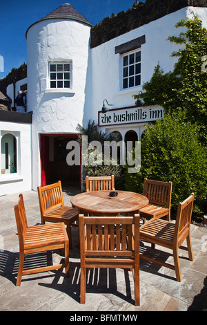 Royaume-uni, Irlande du Nord, d'Antrim, Aird, Bushmills, le Bushmills Inn. Banque D'Images