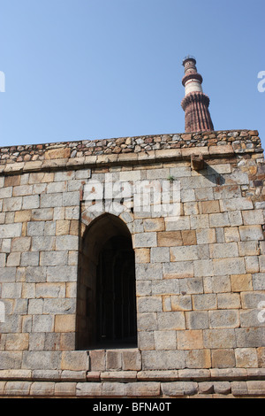 Bâtiment près de Qutb Minar complex Banque D'Images