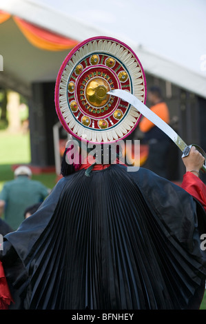 Danseur de la Akademi South Asian Dance UK Company exécution lors de la London Mela Banque D'Images