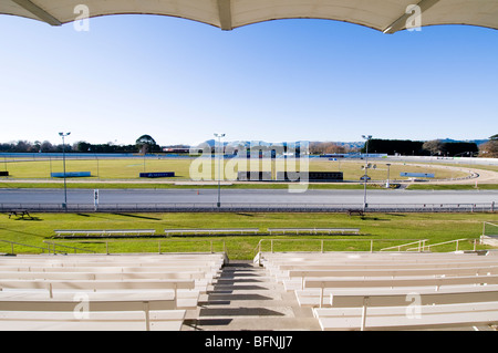 Rangées de maisons assis à horse track Banque D'Images