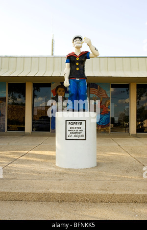 Statue de Popeye à Crystal City, TX. Banque D'Images