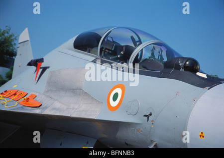 MIG 27 fighter ; Indian air force ; l'aéroport international Chhatrapati Shivaji Maharaj ou Sahar ; Bombay Mumbai Maharashtra ; Banque D'Images