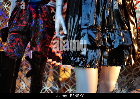 Paris, France, détail, vitrine, magasin de mode de luxe, LVMH