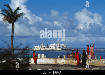 La mosquée Haji Ali ; ; ; Inde Maharashtra Mumbai Banque D'Images