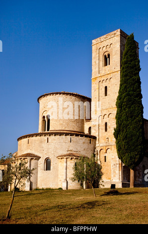 Beau Monastère Sant Antimo - fondée en 781 ANNONCE près de Castelnuovo dell'Abate, Toscane Italie Banque D'Images