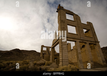 Ruines d'une banque, banque, cuisinier de la ville fantôme de rhyolite, Nevada, USA Banque D'Images