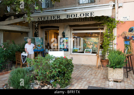 Galerie d'art dans le village perché de Mougins, Côte d'Azur, Sud France Banque D'Images