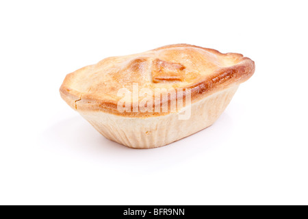 Pâte brisée individuels steak pie isolés contre fond blanc Banque D'Images