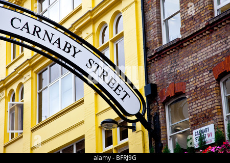 Carnaby Street sign Londres Angleterre Royaume-Uni UK Europe Banque D'Images