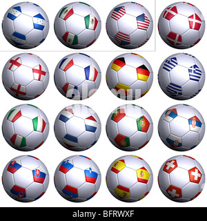 Deuxième série de deux avec les drapeaux sur les ballons de football de concurrents dans la Coupe du Monde en Afrique du Sud 2010. S-Amérique Latine, Océanie, Afrique. Banque D'Images