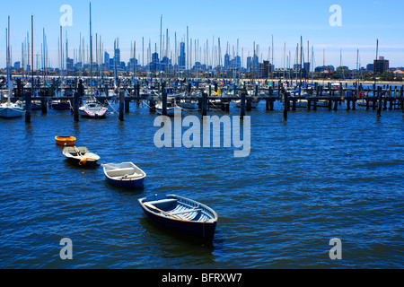 Toits de Melbourne et de l'État de Victoria en Australie Melbourne Marina Banque D'Images