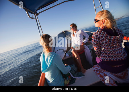 Surf en bateau, Punta Burros, Nayarit, Mexique Banque D'Images