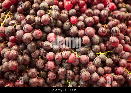 Raisin dans le marché en plein air, Barcelone, Espagne Banque D'Images