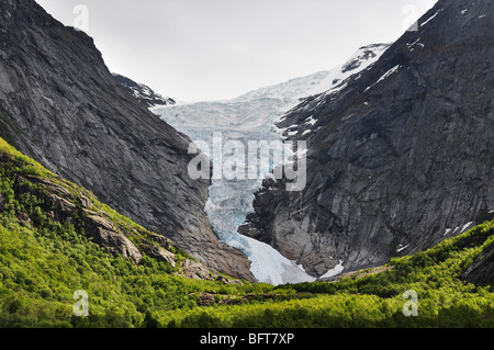 Le Glacier Briksdal, le Parc National de Jostedalsbreen, Norvège Banque D'Images