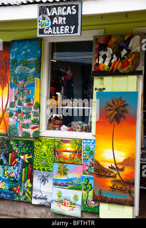 Front entrance to a local art shop à St Johns Antigua-et-Barbuda Banque D'Images