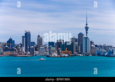 Les toits de la ville et le port d'Auckland, Nouvelle-Zélande. Banque D'Images