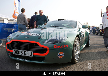 Aston Martin DB9 prodrive voiture rallye Banque D'Images