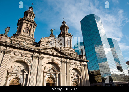 Metropolitan Cathedral, Plaza de Armas (place principale), Santiago du Chili Banque D'Images