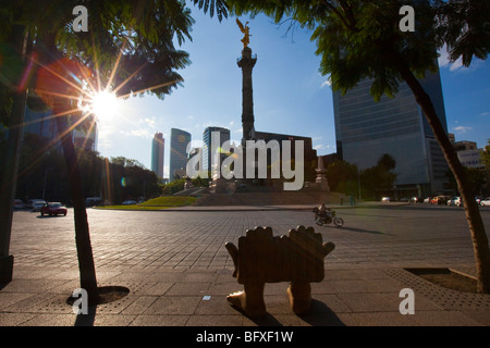 Monument de l'indépendance, l'Angel de la Independencia de Paseo de la Reforma à Mexico City Banque D'Images