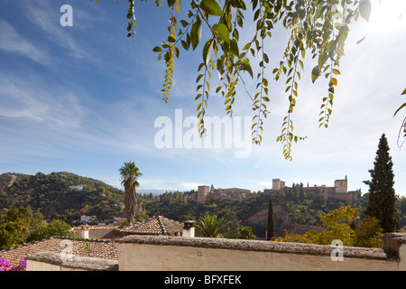 Vue de l'Alhambra à partir de l'Albaicin, Grenade, Espagne Banque D'Images