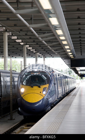 Class 395 Javelot Olympique train à la gare de St Pancras, Londres, Angleterre. Banque D'Images