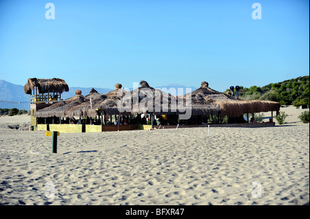 Le café restaurant de plage sur la plage de Patara Banque D'Images