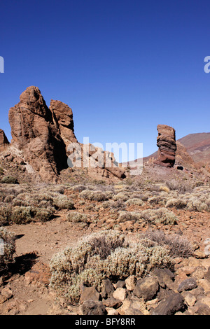 Des formations rocheuses pittoresques à Cumbre de UCANCA DANS LE PARC NATIONAL DU TEIDE SUR L'île canarienne DE TENERIFE. Banque D'Images