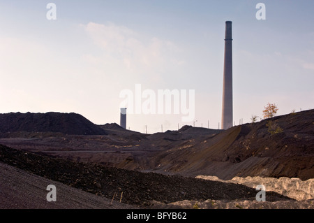 Vale Superstack et de scories pieux, Grand Sudbury, Ontario, Canada Banque D'Images