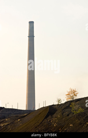 Vale Superstack et de scories pieux, Grand Sudbury, Ontario, Canada Banque D'Images