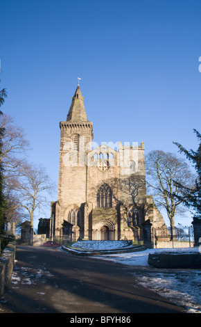 Abbaye de dunfermline en hiver, Fife, en Écosse. Banque D'Images