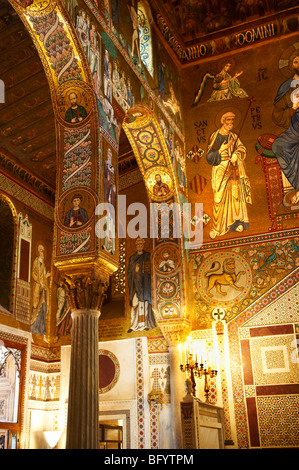 Mosaïques byzantines ot La Chapelle Palatine dans le palais, Palerme Sicile normande Banque D'Images