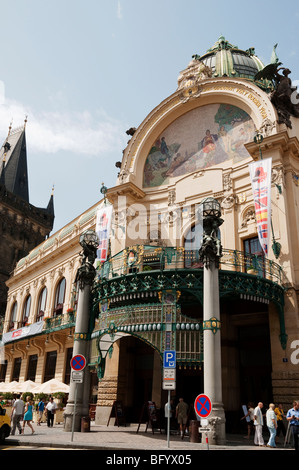 Prague, République tchèque. La Maison Municipale, le plus célèbre de Prague Art Nouveau Banque D'Images