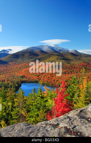 Vue sur le lac de Cœur Du Mont Jo, North Elba, Adirondacks, New York Banque D'Images