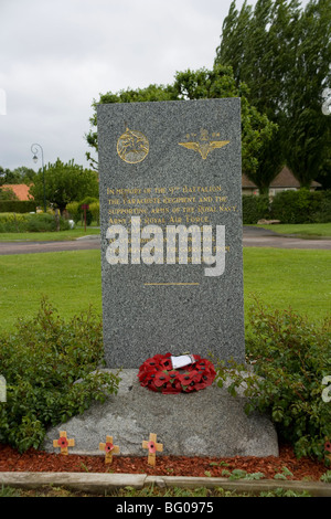 Mémorial à la 9e Bataillon du Régiment de parachutistes à la Batterie de Merville, Normandie capturé le jour J, 6 juin 1944 Banque D'Images