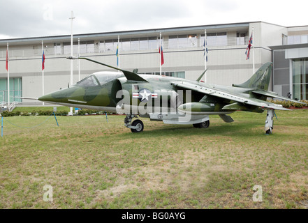 McDonnell Douglas Harrier AV-8C II en exposition statique à l'Est de la pelouse de la Musée de l'aviation, Seattle Banque D'Images