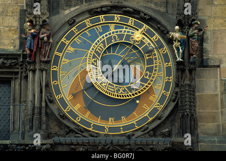 Horloge astronomique, Place de la Vieille Ville, Prague, République Tchèque, Europe Banque D'Images