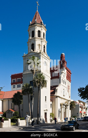 La Basilique Cathédrale de Saint Augustin, King Street, St Augustine, Floride, USA Banque D'Images