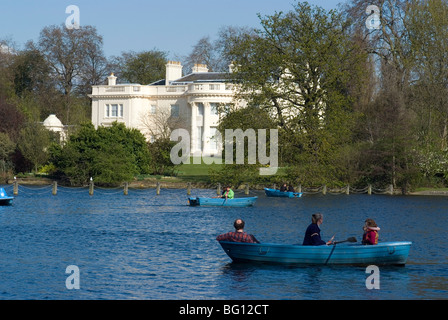 Lac de plaisance, Regent's Park, Londres, Angleterre, Royaume-Uni, Europe Banque D'Images