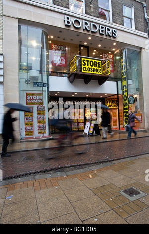 Cambridge - frontières magasin fermeture vente Banque D'Images