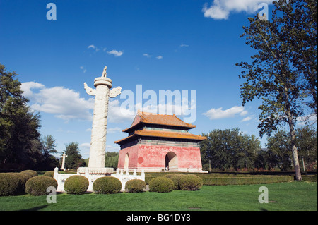 Statue Huabiao et embarquement au Tombeaux des Ming, Beijing, China, Asia Banque D'Images