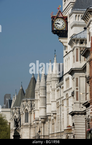 La Royal Courts of Justice, Londres, Angleterre, Royaume-Uni, Europe Banque D'Images